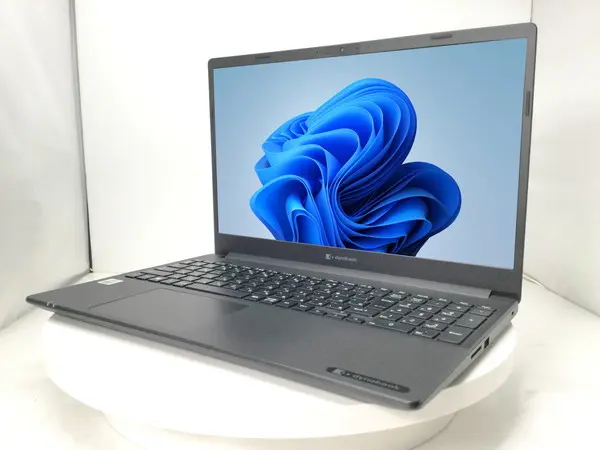Dynabook(旧東芝) dynabook P55/FP（第10世代CPU）