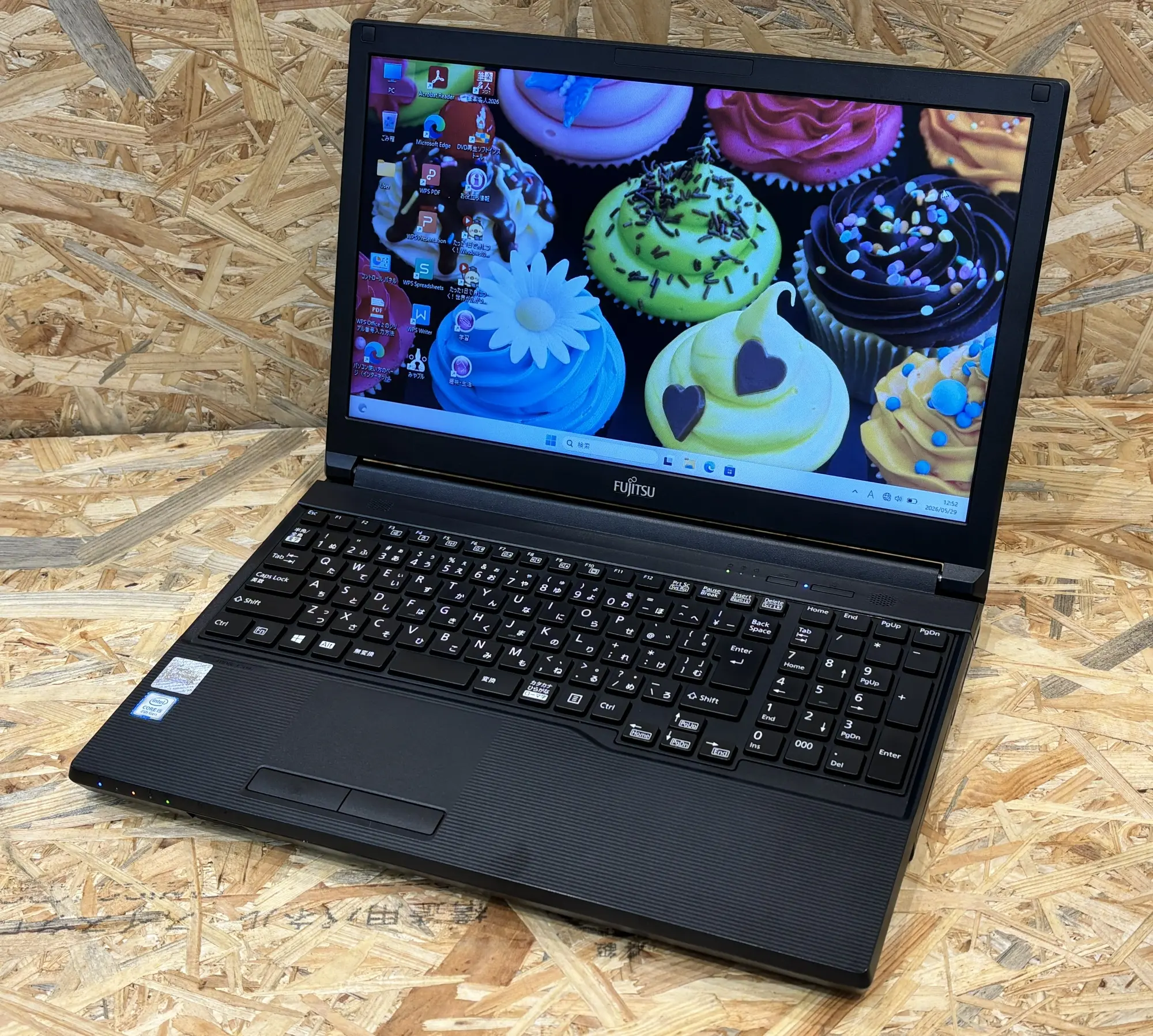 富士通 LIFEBOOK A579/A（第8世代CPU）