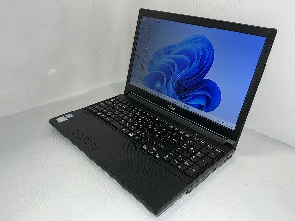 富士通 LIFEBOOK A579/A(第8世代CPU)