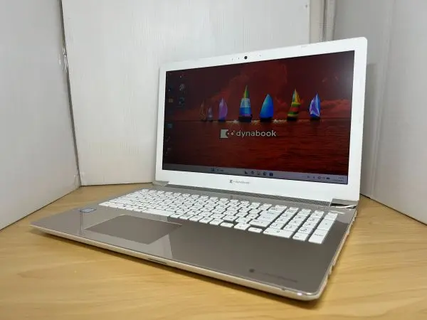 Dynabook(旧東芝) P3-T4LS-BG