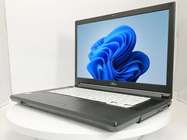 LIFEBOOK A5510/D（訳ありパソコン）