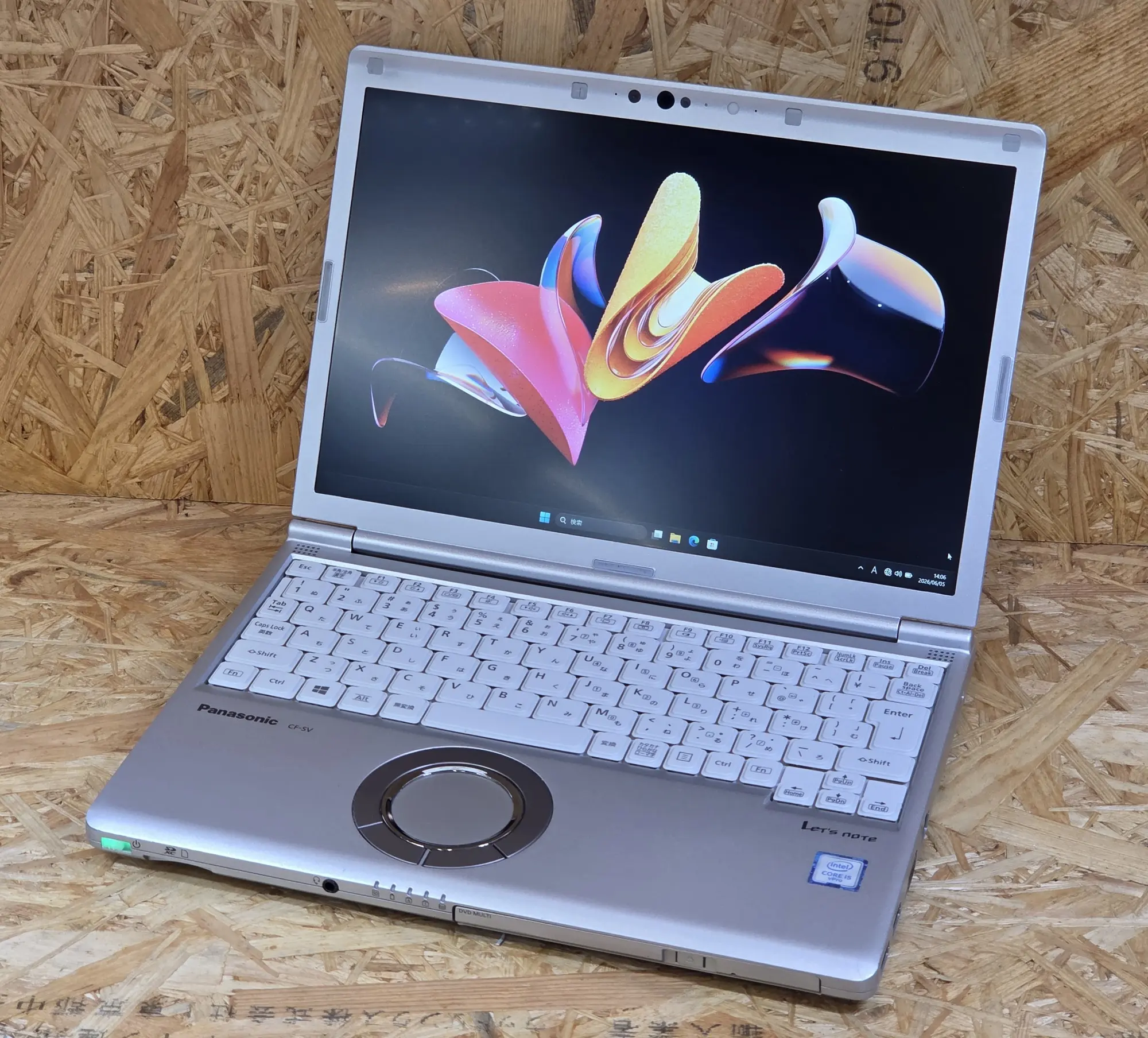Panasonic Let's note CF-SV8（第8世代 corei5 CPU）