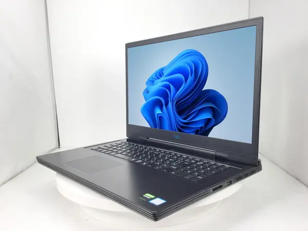 DELL G7 7790（第9世代CPU）