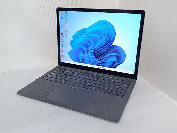 Microsoft Surface Laptop 4