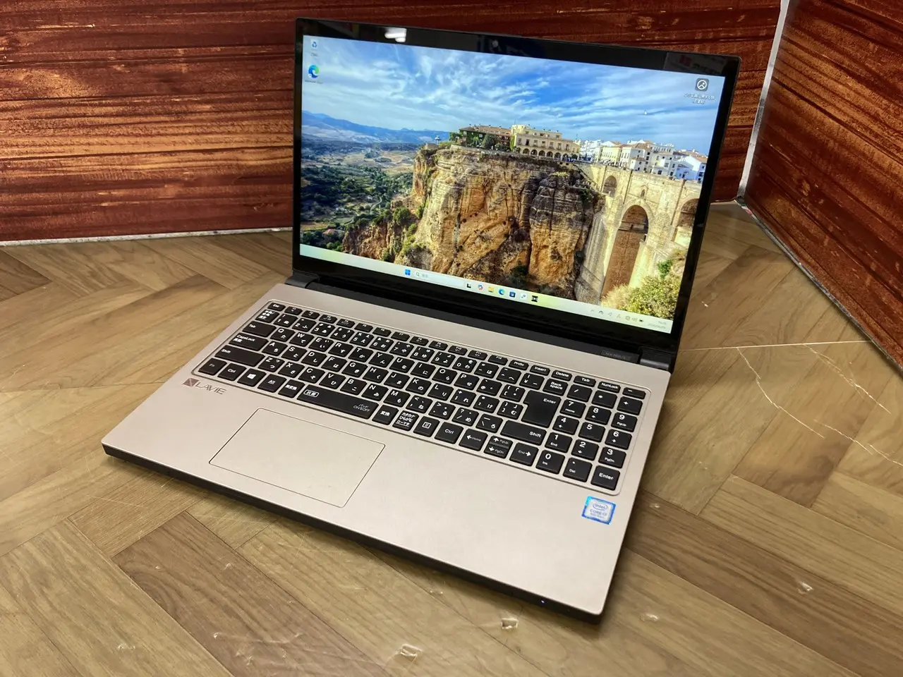 NEC LAVIE Note NEXT NX760/LAG-J