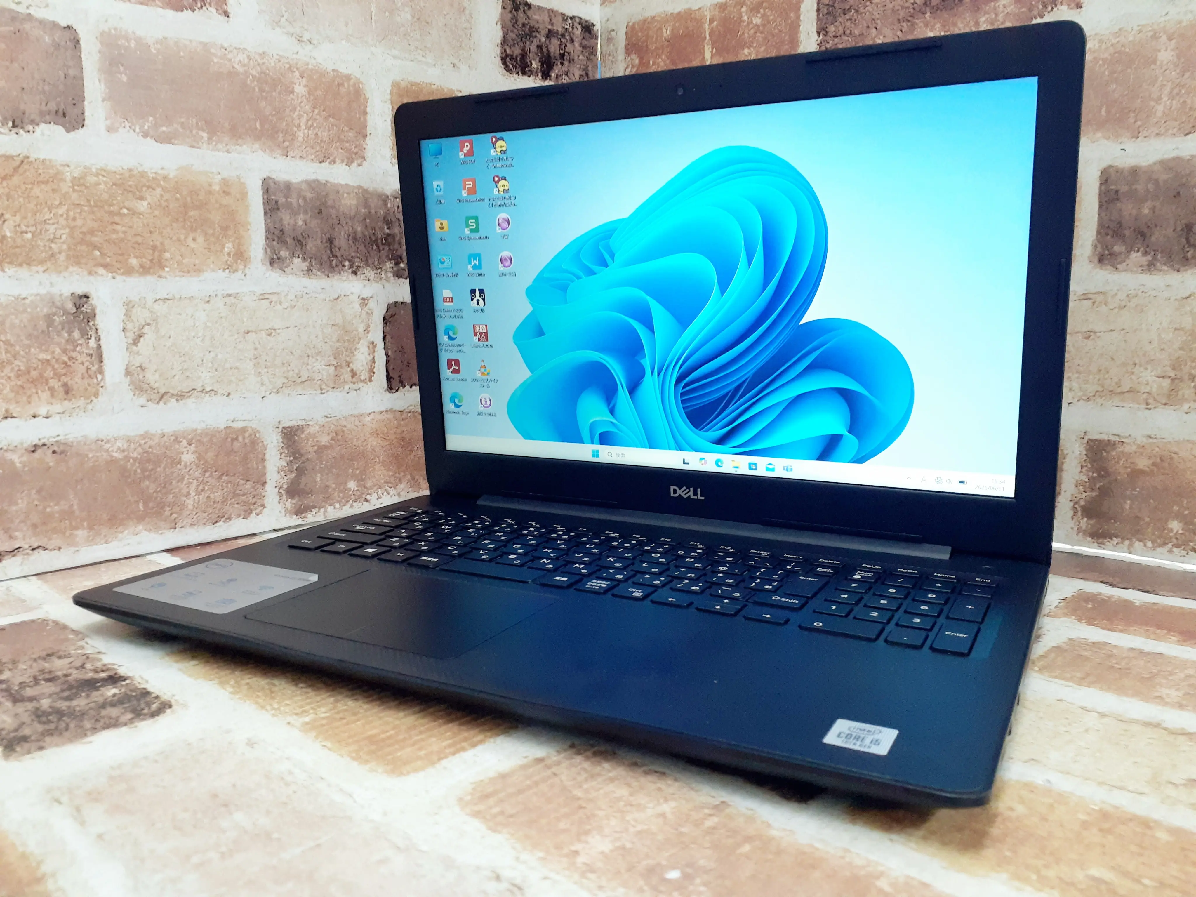 DELL Vostro 3590 i5 第10世代 メモリ16GB
