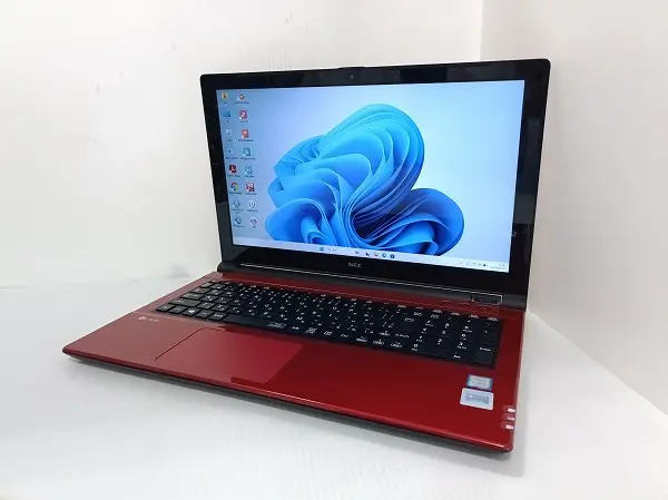 NEC LAVIE Note Standard NS700/JAR-E3 (第8世代CPU)