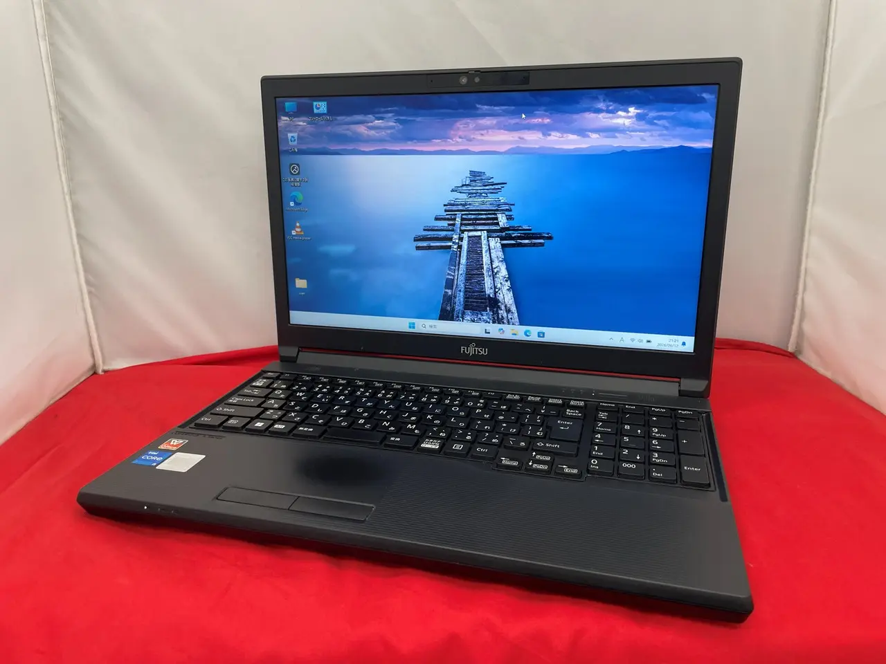富士通 LIFEBOOK A5513/M　（第12世代CPU）