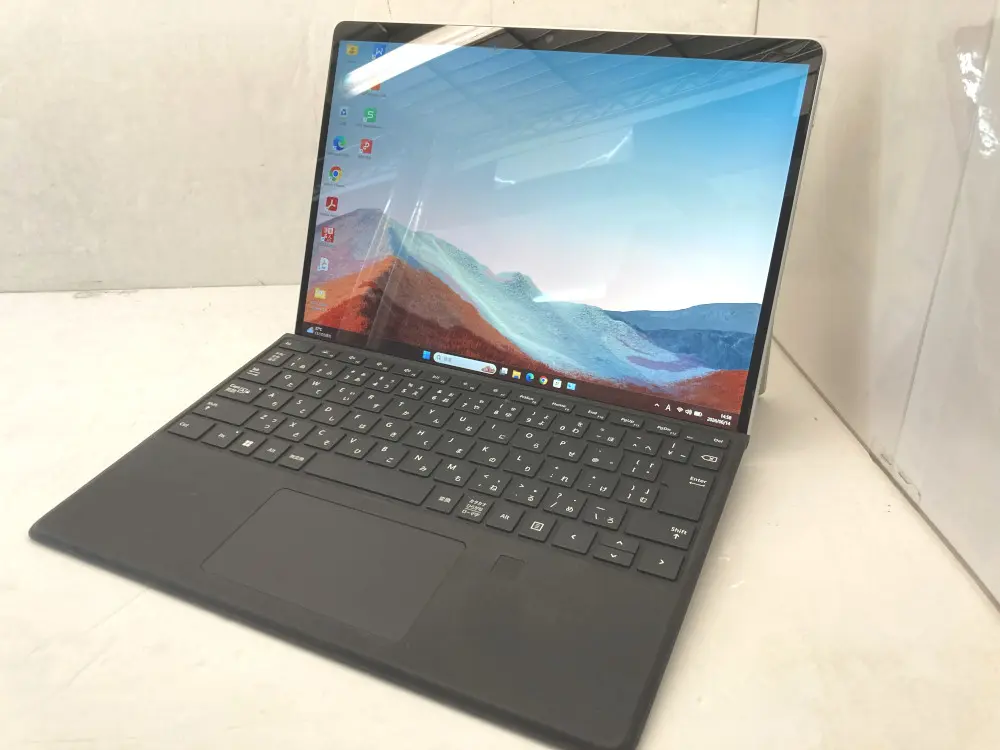 Microsoft Surface Pro 8（第11世代CPU）