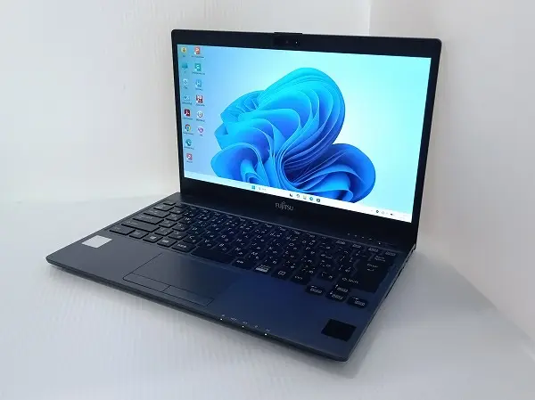富士通 FUTRO MU937 (第7世代CPU)