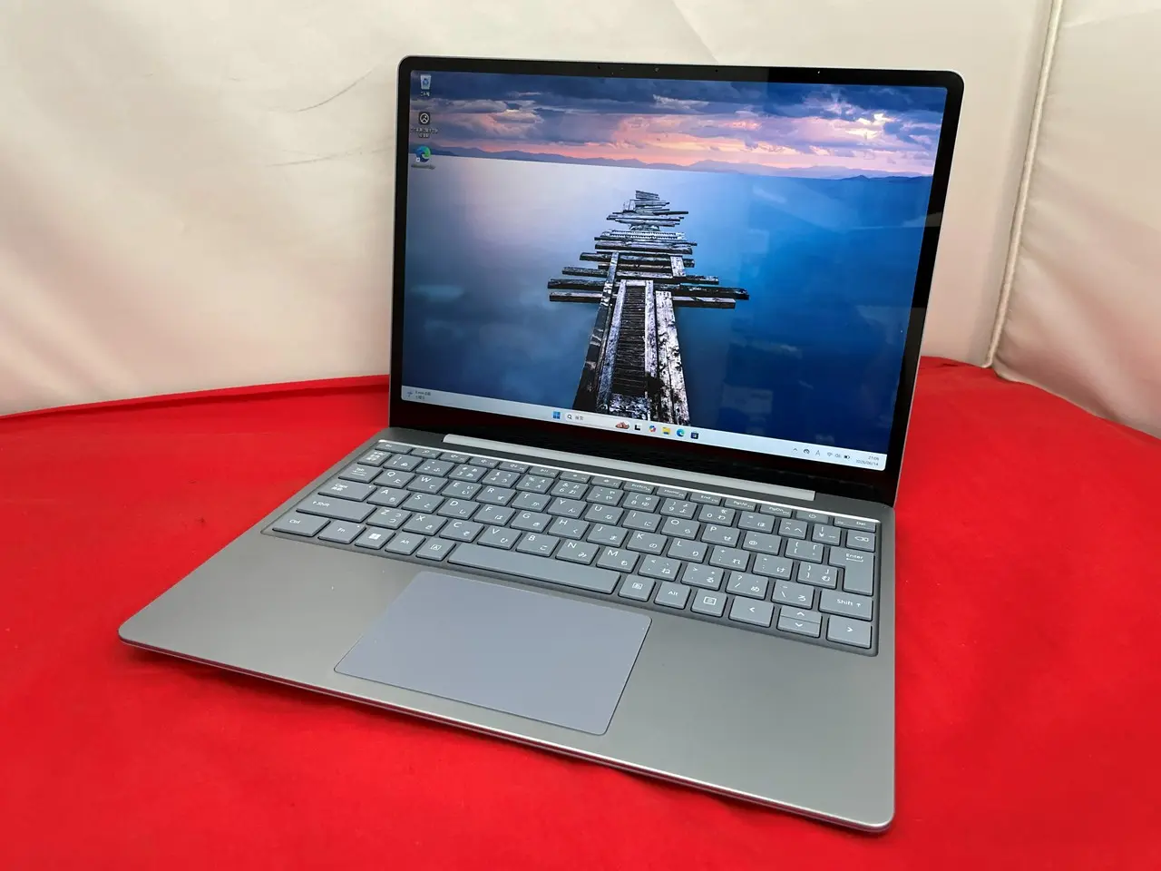 Microsoft Surface Laptop GO 2（第11世代CPU）
