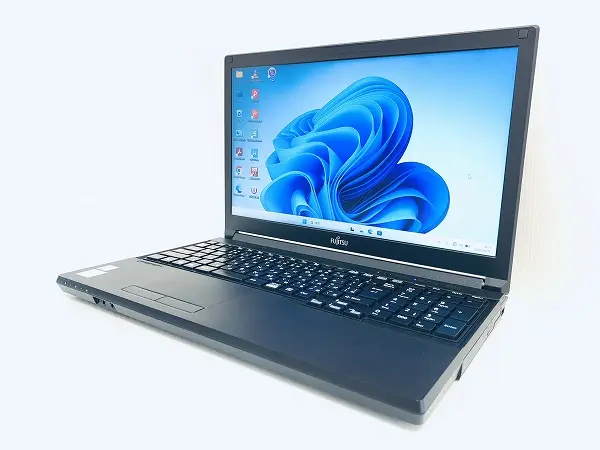 富士通 LIFEBOOK A579/A (第8世代CPU・ﾒﾓﾘ16GB・SSD128GB)
