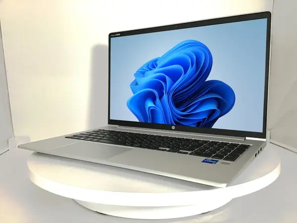 HP ProBook 450 G9（第12世代CPU）