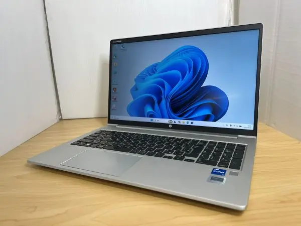 日本HP ProBook 450 G8