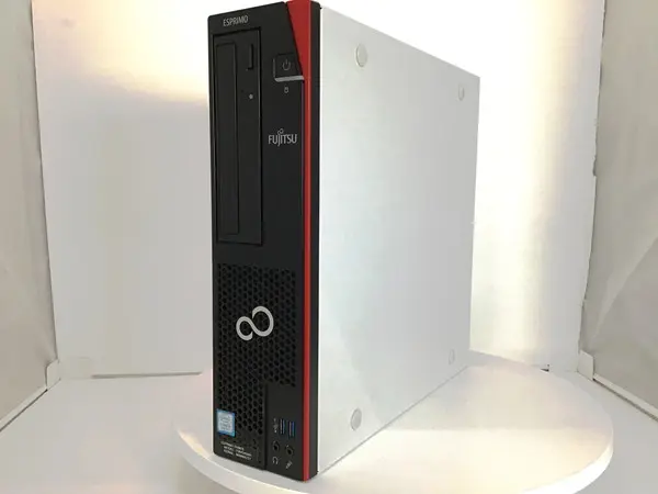 富士通 ESPRIMO D588/B(CPU：Core i5 9500 4.40GHz/メモリ：16GB/SSD