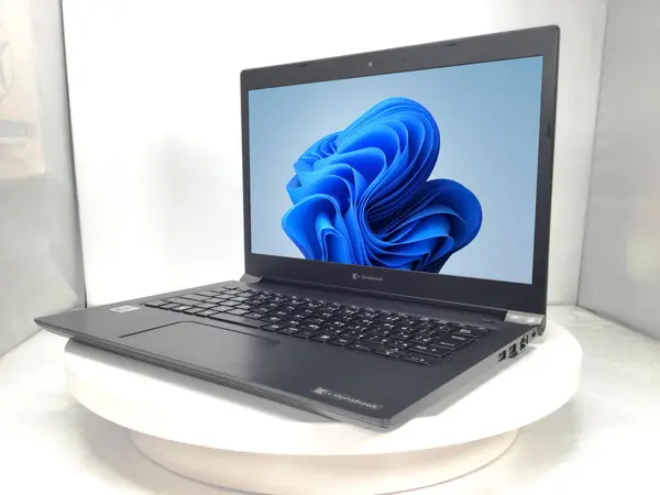 Dynabook（旧東芝）dynabook SZ73/RB(第10世代CPU)