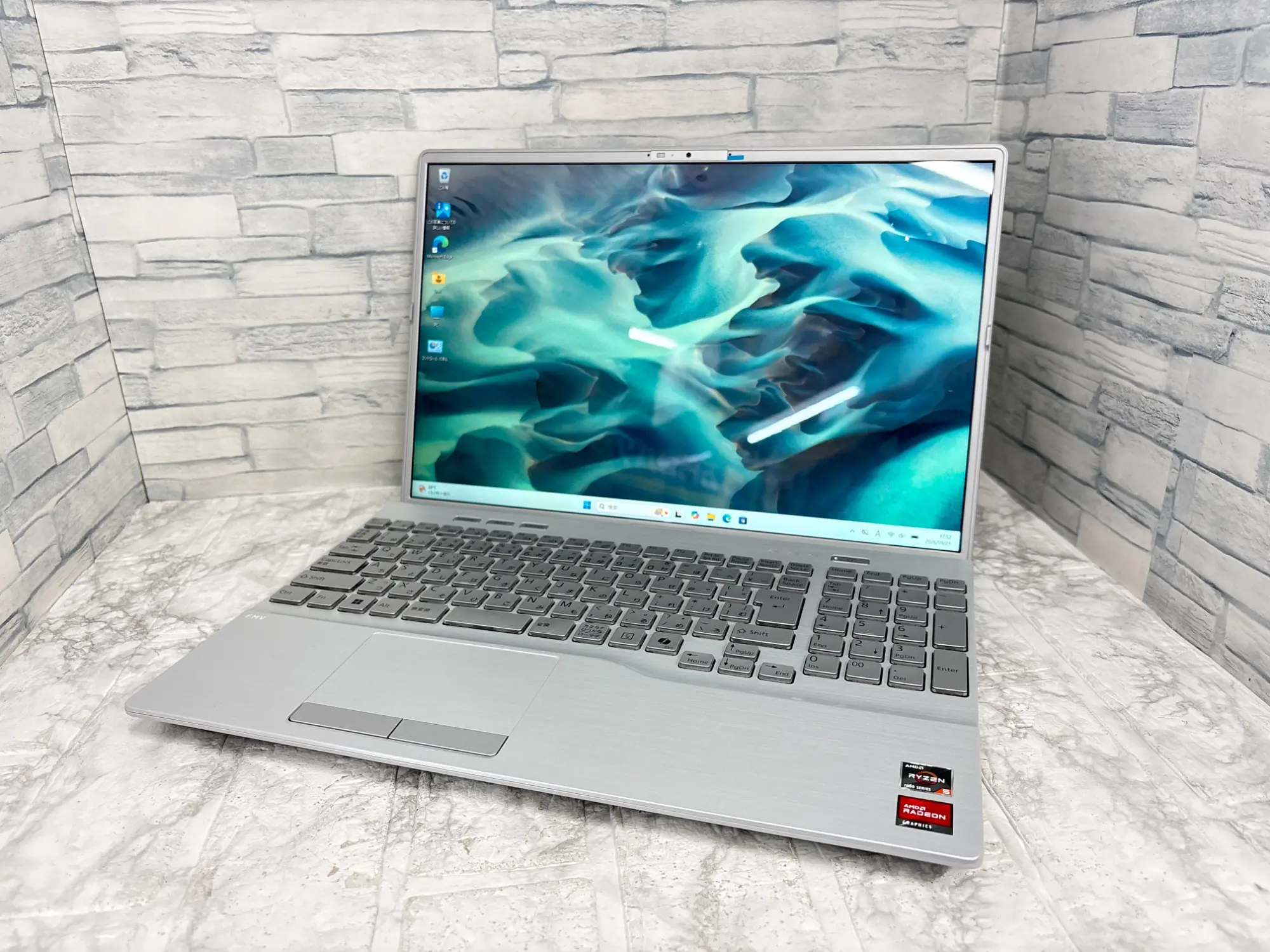 富士通 FMV A53-L2(Ryzen5-7535U 2.9GHz / メモリ:16GB / SSD:512GB )2026年製