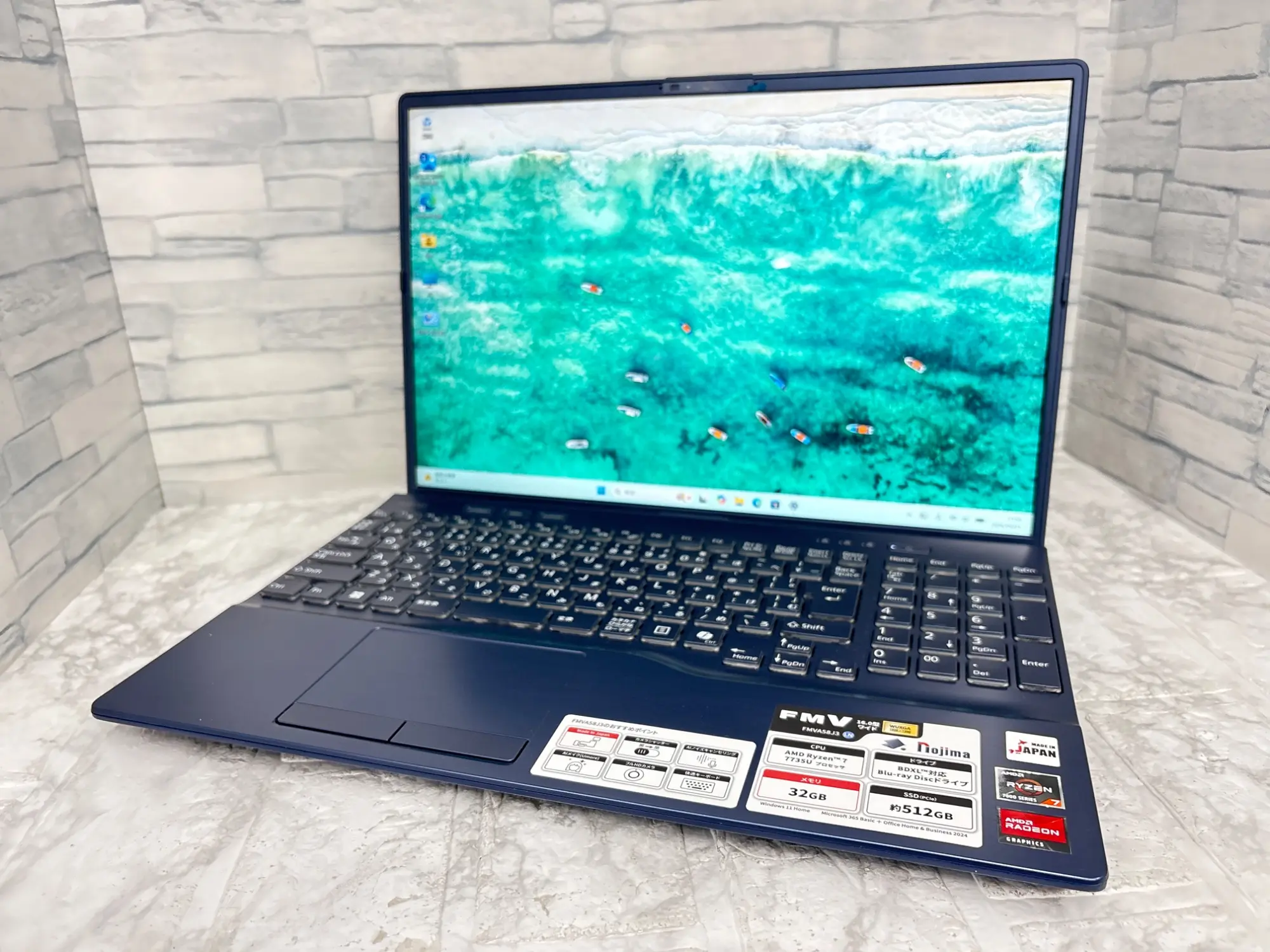 富士通 LIFEBOOK AH58/J3(Ryzen7-7735U 2.7GHz / メモリ:32GB / SSD:512GB )2024年製