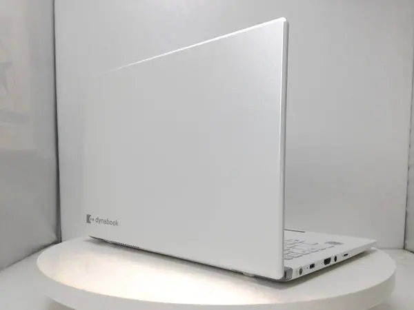 Dynabook（旧東芝）dynabook GX83/MWE(CPU：Core i7 10510U 4.9GHz