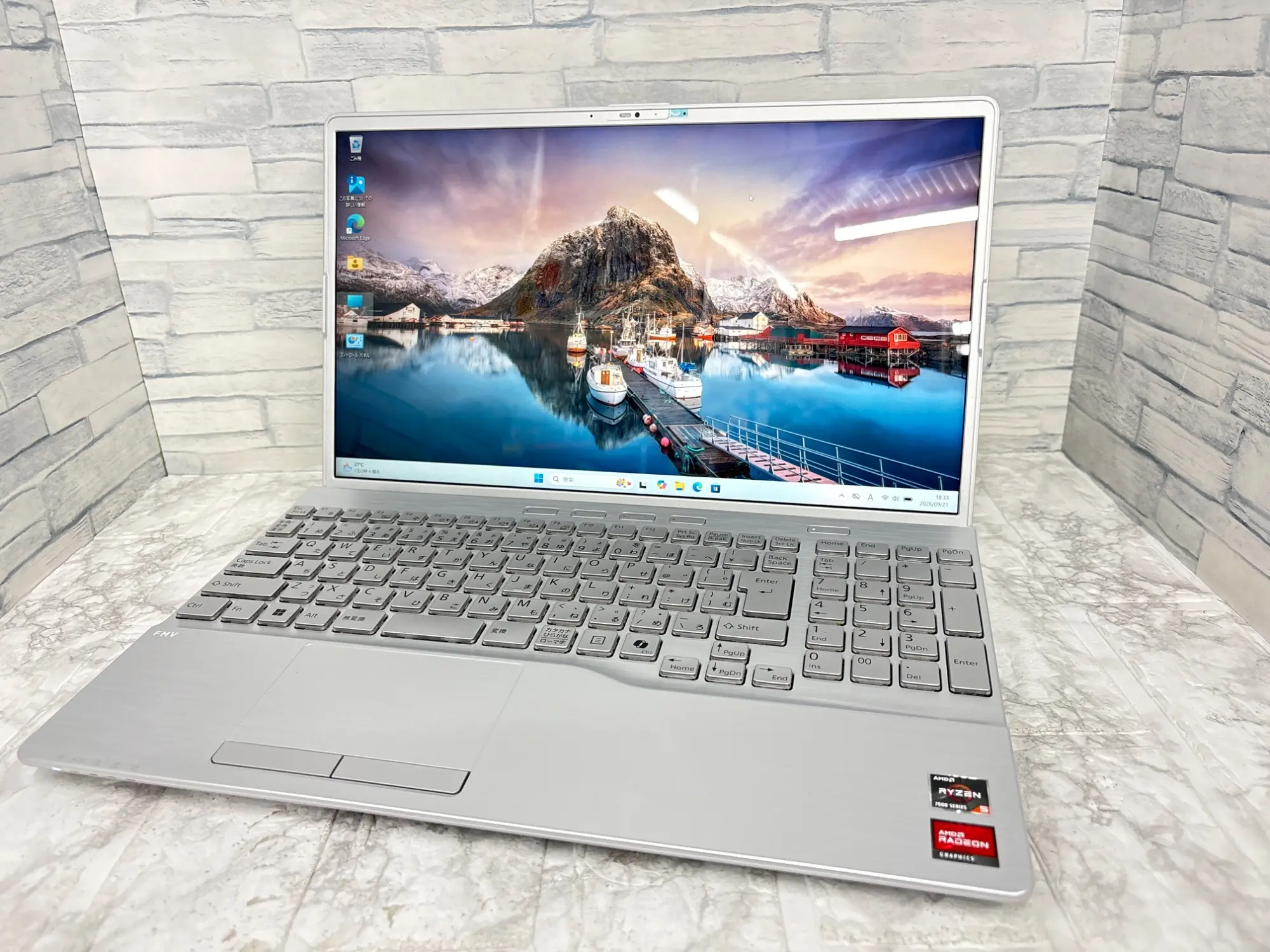 富士通 FMV A500-K3(Ryzen5-7430U 2.3GHz / メモリ:16GB / SSD:256GB )2026年製