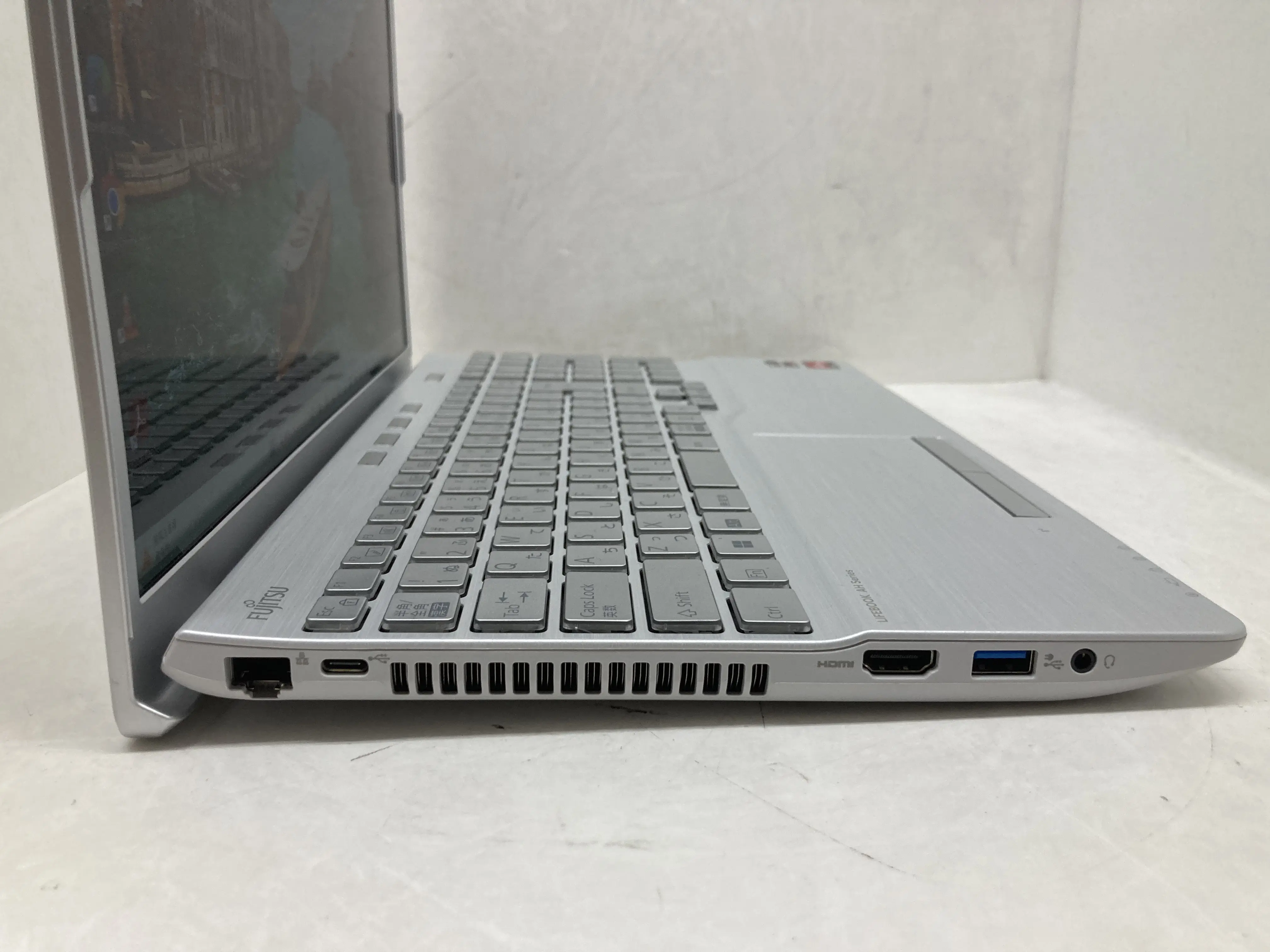 LIFEBOOK AH50/G2(CPU：AMD Ryzen 7 5700U 1.8GHz/メモリ：16GB/SSD