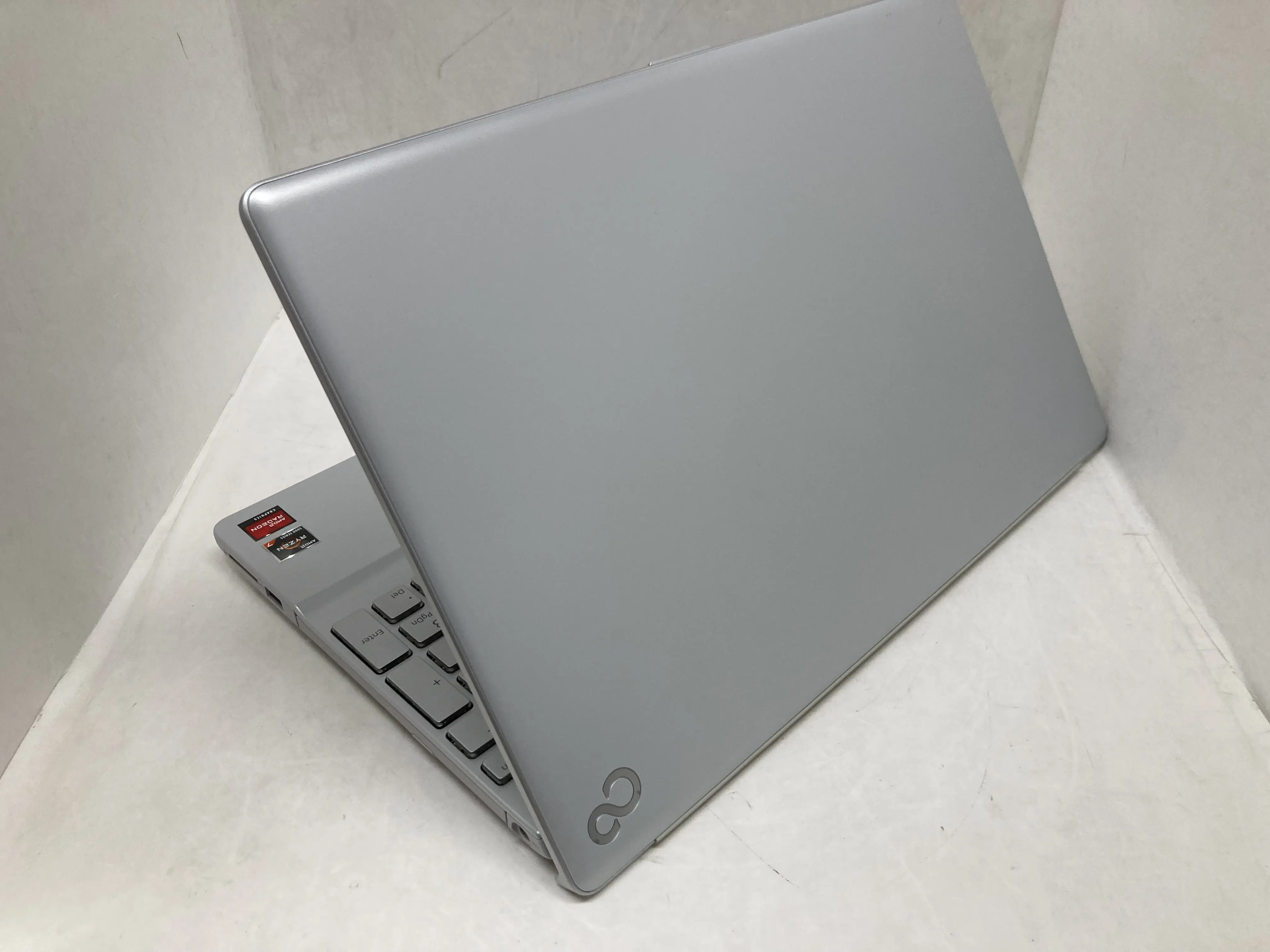 LIFEBOOK AH50/G2(CPU：AMD Ryzen 7 5700U 1.8GHz/メモリ：16GB/SSD