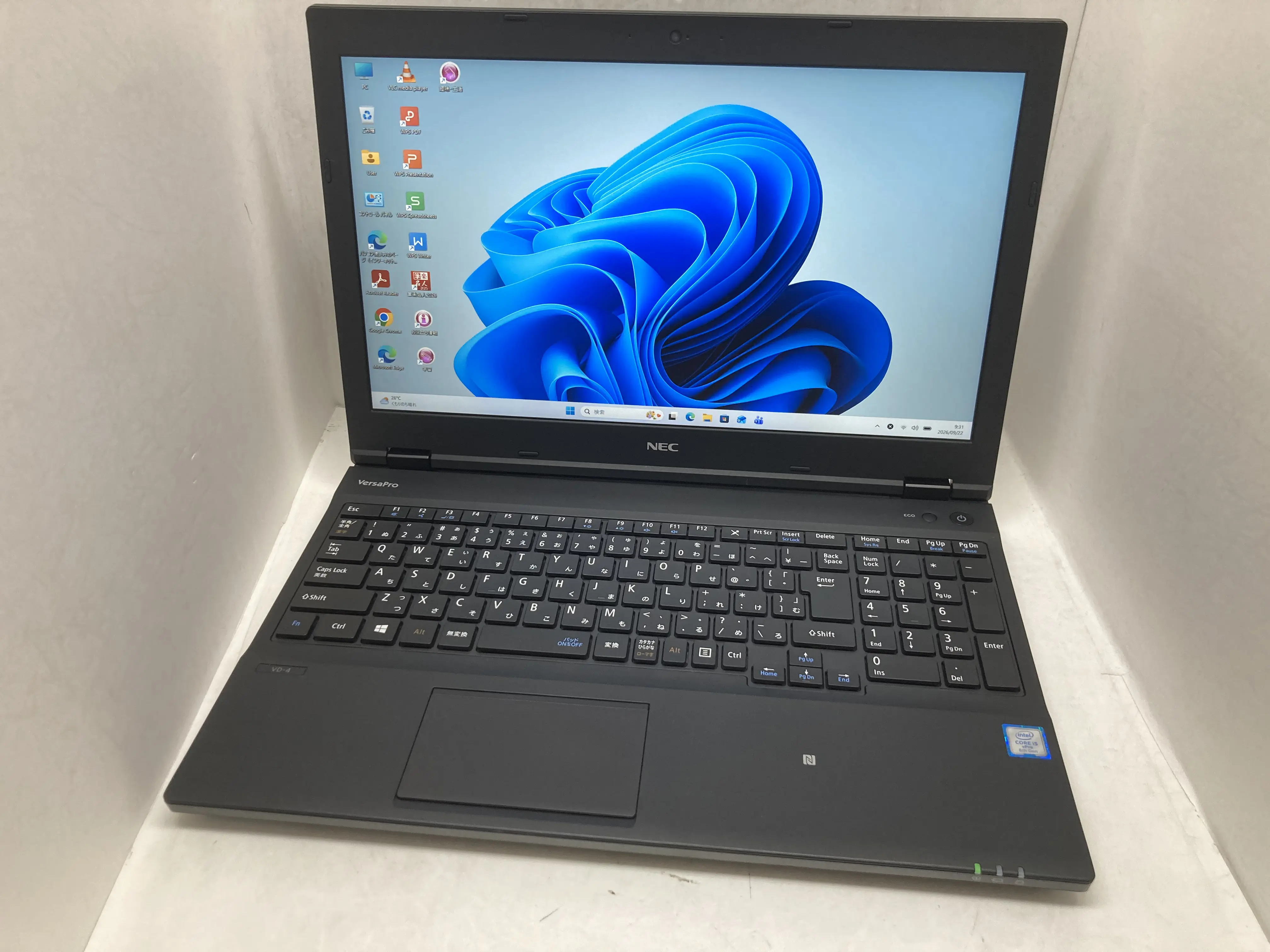 NEC PC-VKM17/D-4（第8世代Corei5）