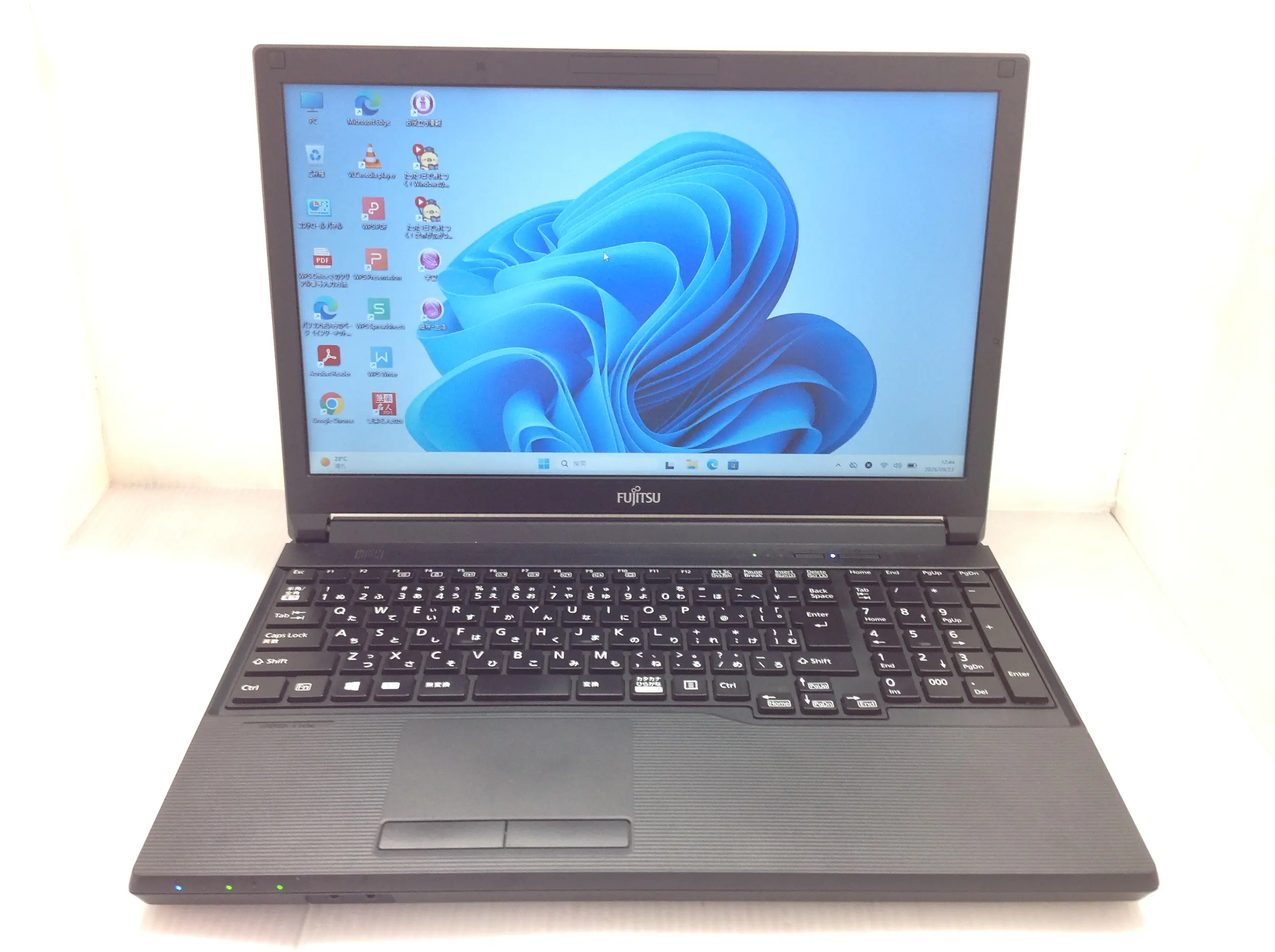 富士通 LIFEBOOK A579/B (第8世代CPU) Win11Pro・SSDモデル