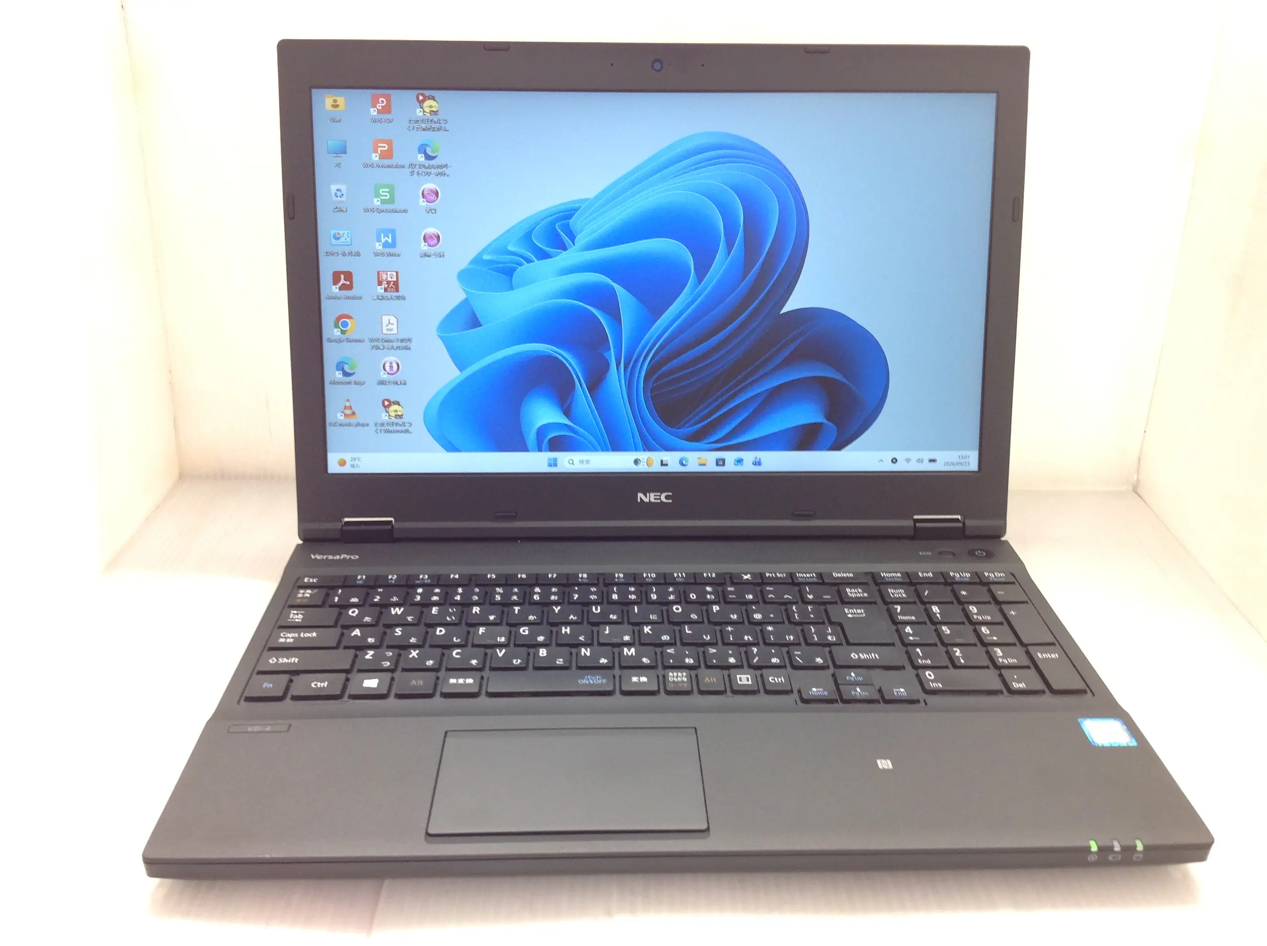 NEC VersaPro VKM17D-4 (第8世代CPU) Win11Pro・SSDモデル