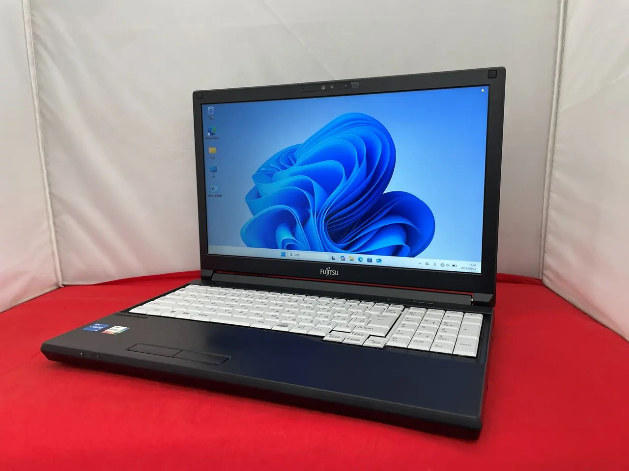 富士通 LIFEBOOK A5512/KX (第12世代CPU)