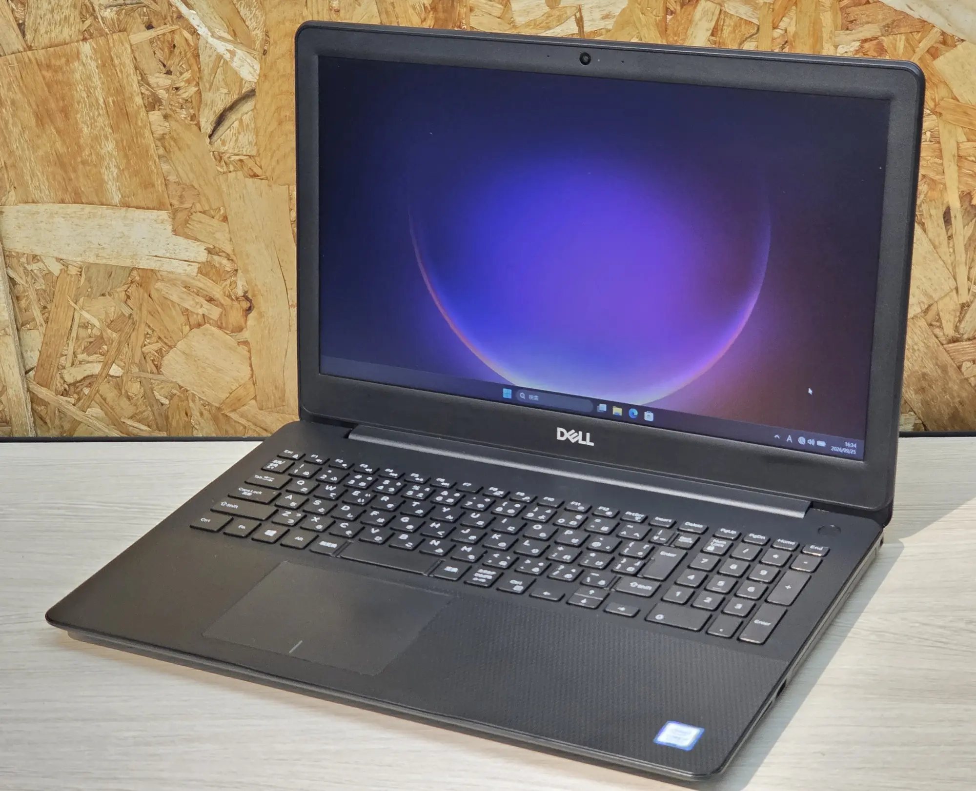 DELL Inspiron 5583（CPU：Core i7 8565U 4.6GHz(最大)/メモリ：16GB