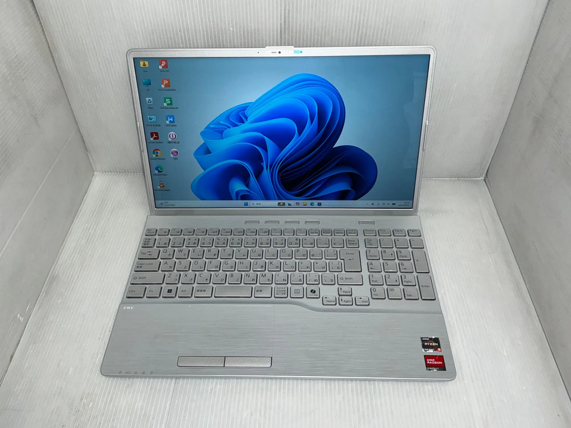 富士通 FMV A500-K3(Ryzen5 7000シリーズ)