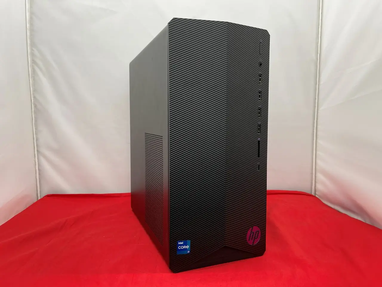 HP Pavilion Gaming TG01-2076jp (第11世代CPU）