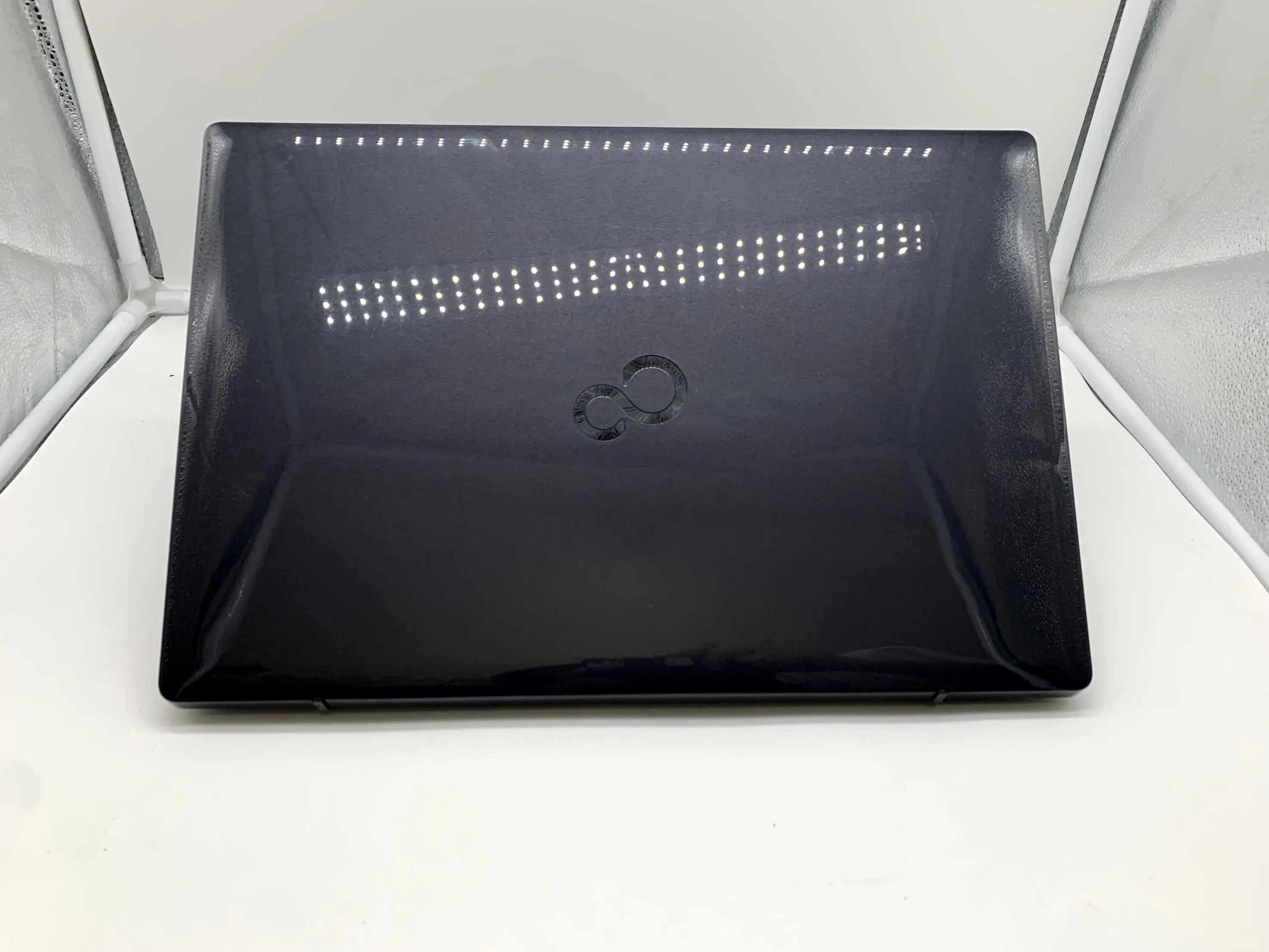 富士通 LIFEBOOK AH53/DT（第8世代CPU）