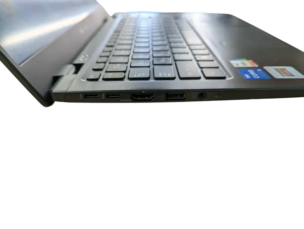 Dynabook dynabook G83/KV（CPU:Core i5 1235U 1.3GHz/メモリ：16GB