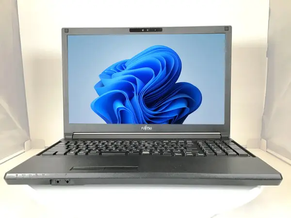 美品】富士通 LIFEBOOK FHD液晶 i5-10310U SSD256GB 富士通 LIFEBOOK A5510/D（訳あり）(CPU:Core i5 10310U 4.4GHz/メモリ