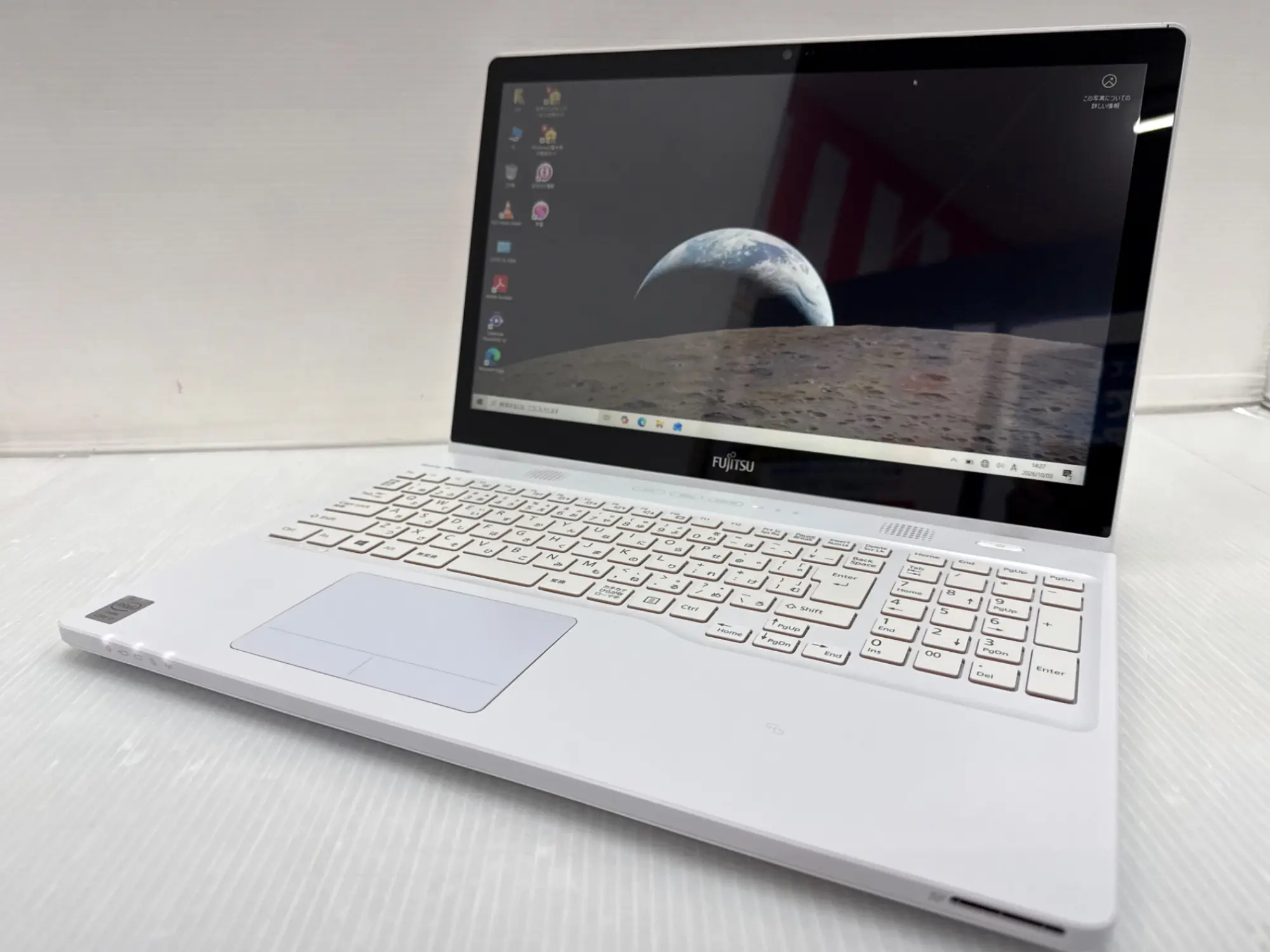 富士通 LIFEBOOK AH77/M