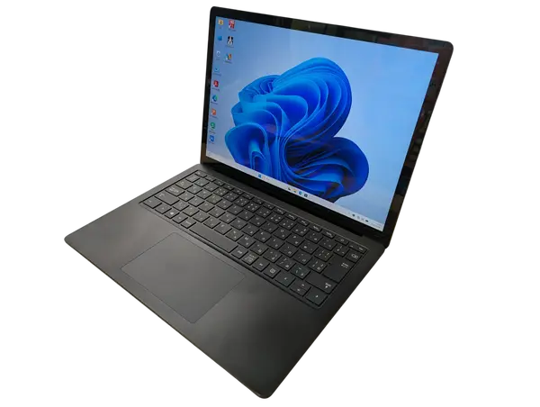 Microsoft Surface Laptop4（第11世代CPU）