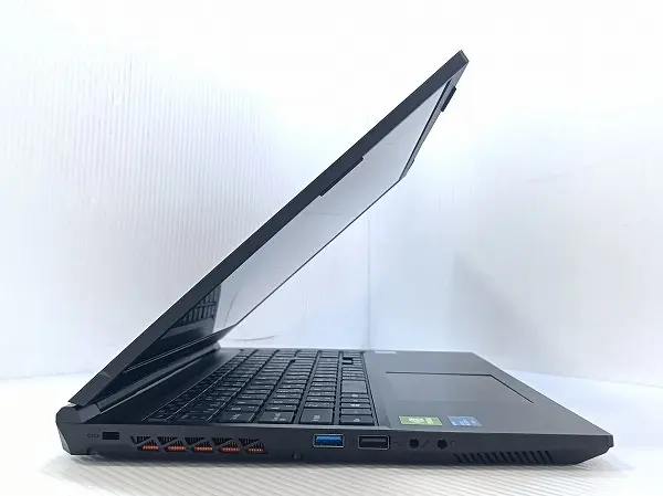 mouse computer K5-i7CMLABW11（第10世代CPU）