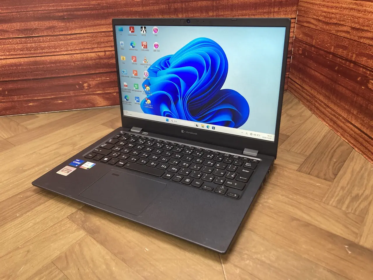 dynabook G83/KV(CPU： Core i5 1235U GHz/メモリ：16GB/SSD：256GB)