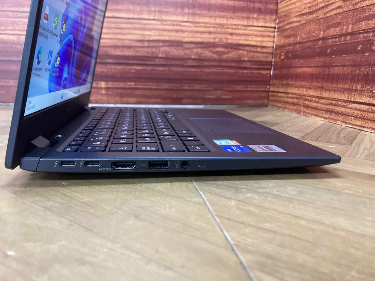 dynabook G83/KV(CPU： Core i5 1235U GHz/メモリ：16GB/SSD：256GB)