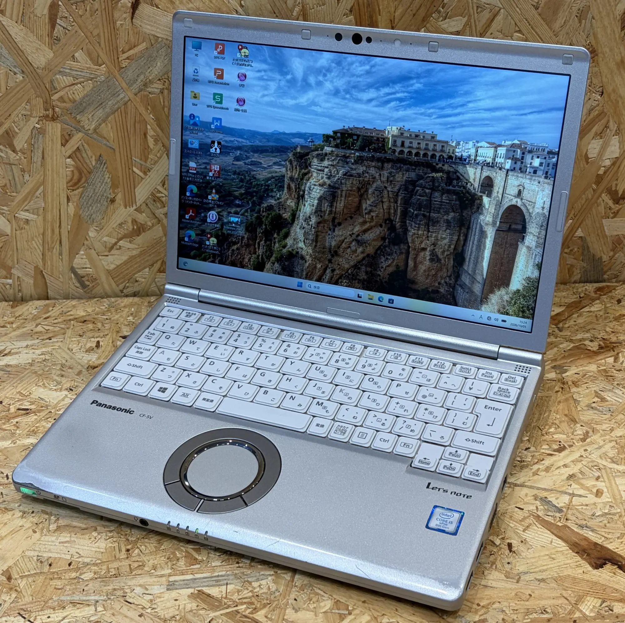 Panasonic Let's note CF-SV7 （第8世代）
