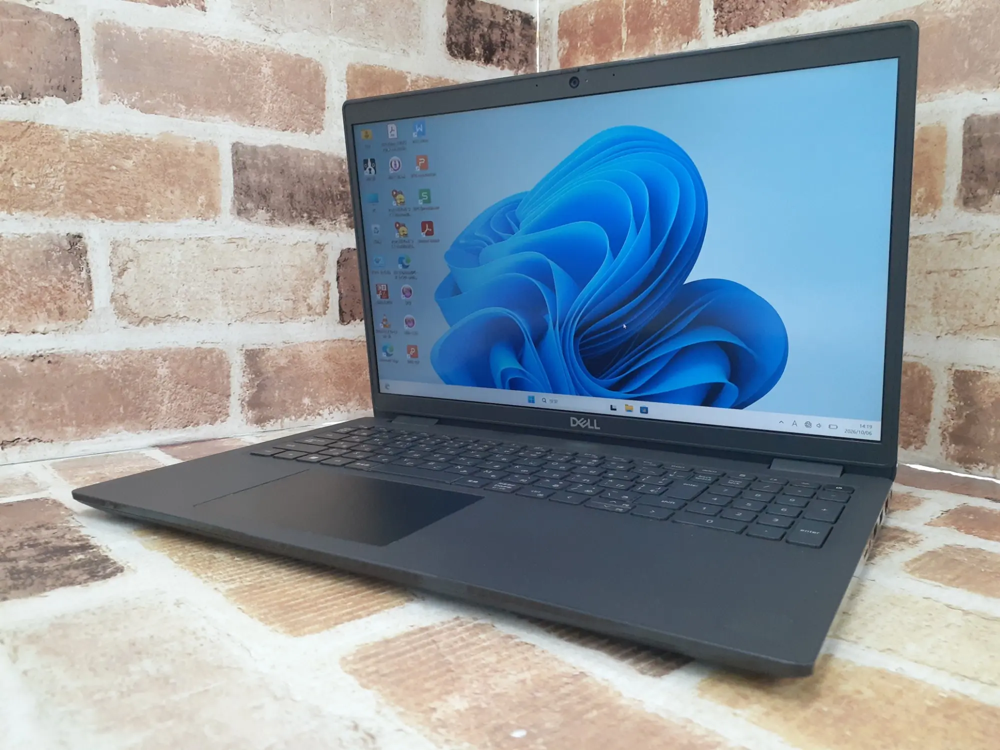 DELL Latitude 3520 i5 第11世代 メモリ16GB