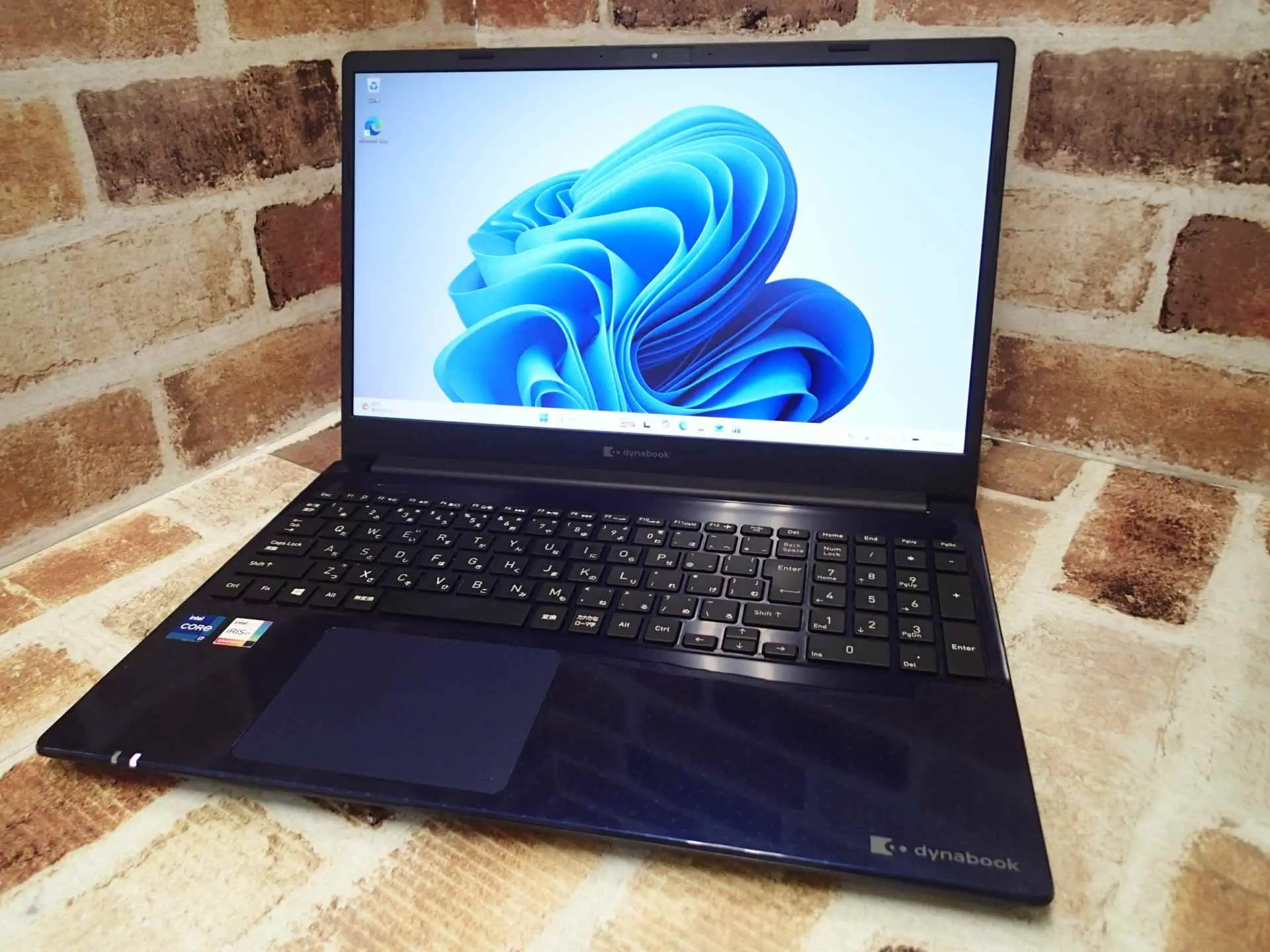 dynabook P2-C7PB-BL Corei7 第11世代 メモリ8GB