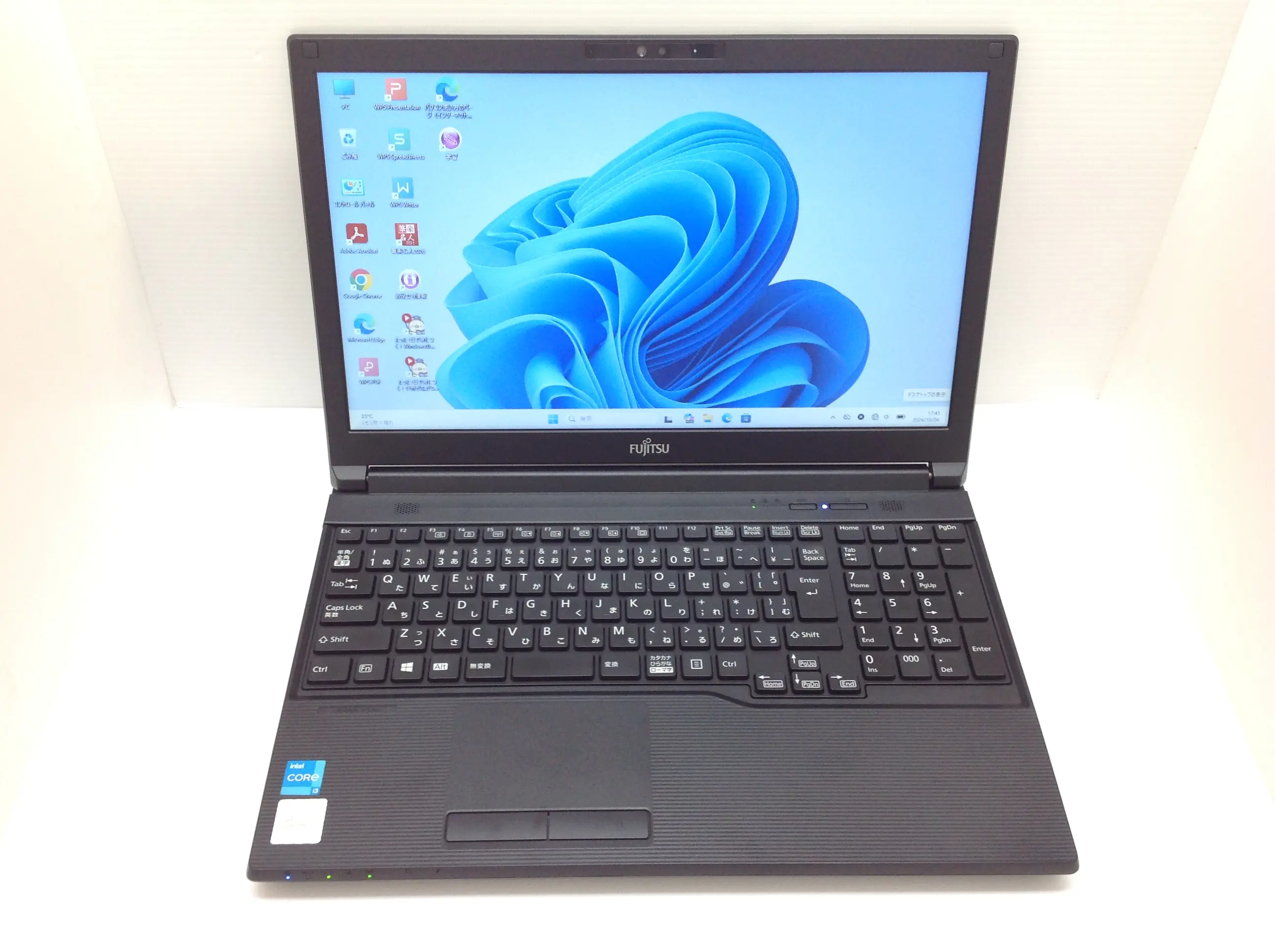 富士通 LIFEBOOK A5511/G (第11世代CPU) メモリ16GB・SSDモデル