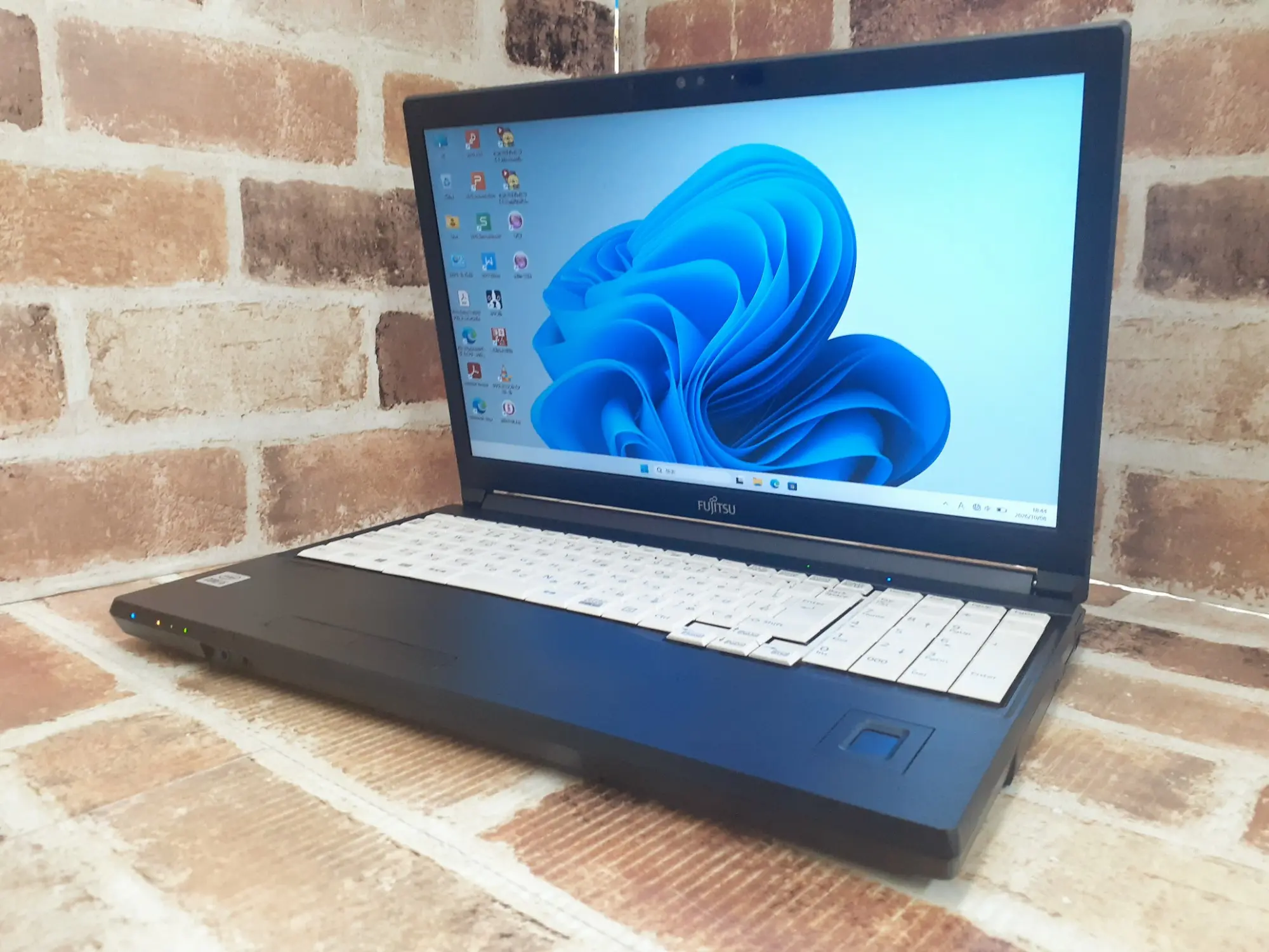 富士通 A5510/F i5 第10世代 Officeセット