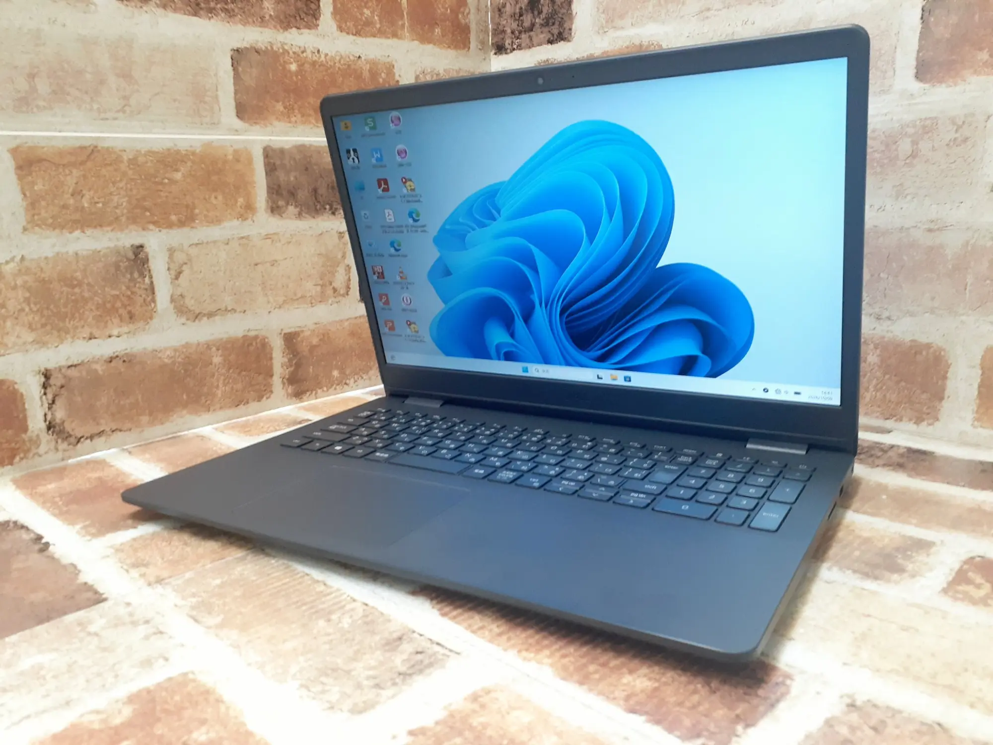 DELL Latitude 3500 i5 第11世代 メモリ16GB