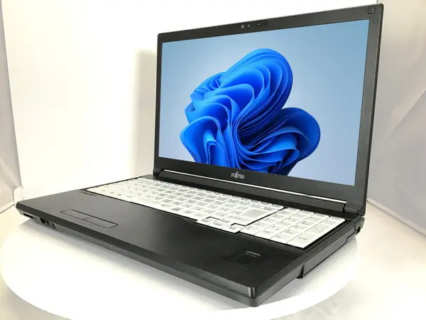 富士通 LIFEBOOK A749/B（訳ありパソコン）