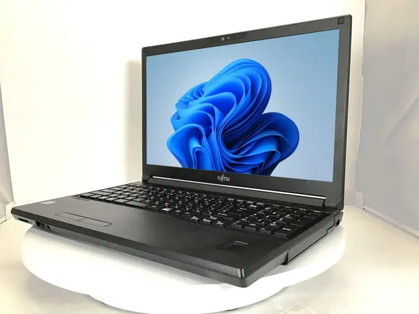 富士通 LIFEBOOK A749/B（訳ありパソコン）