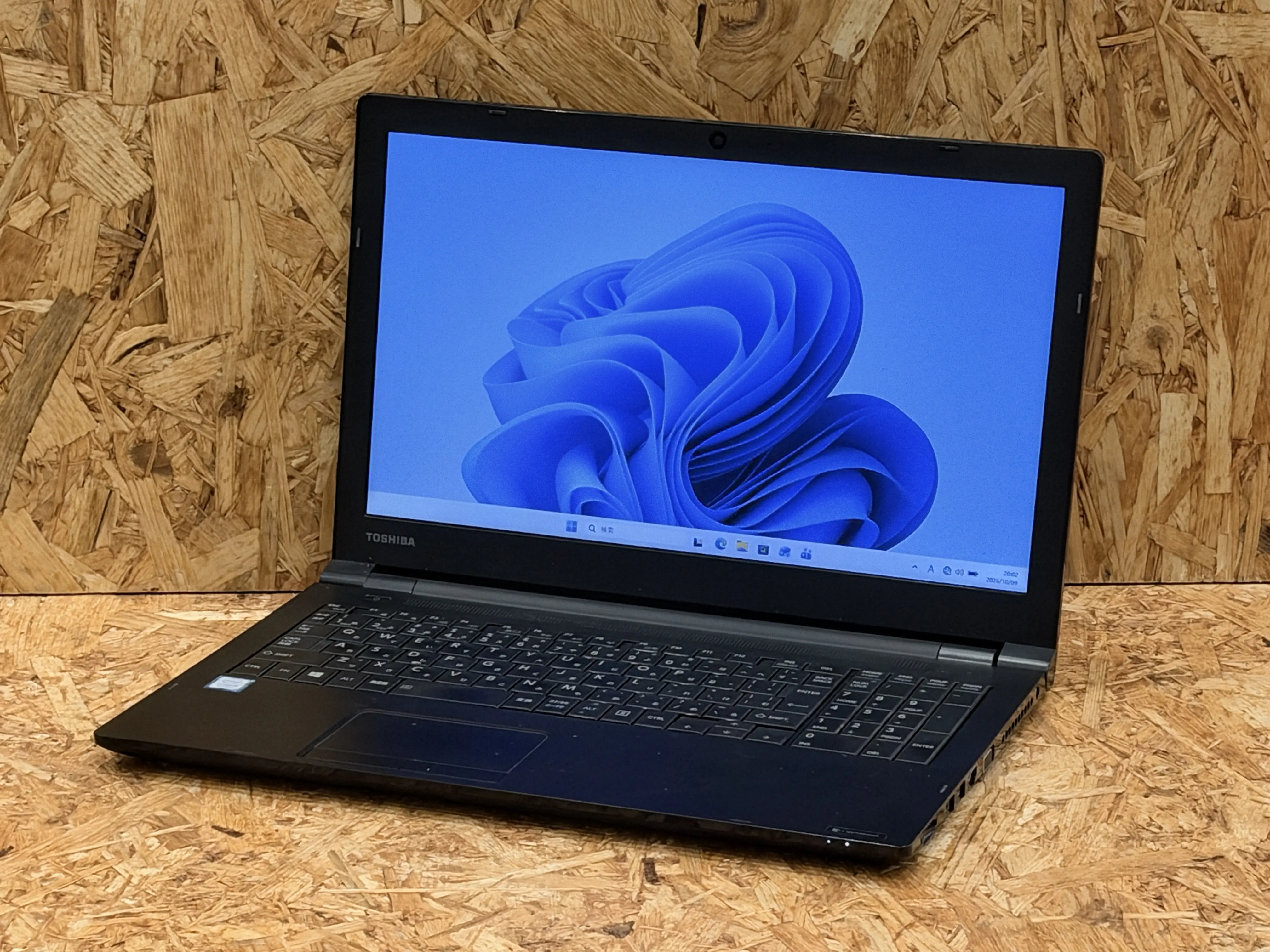 Dynabook AZ35/MB(第8世代CPU)